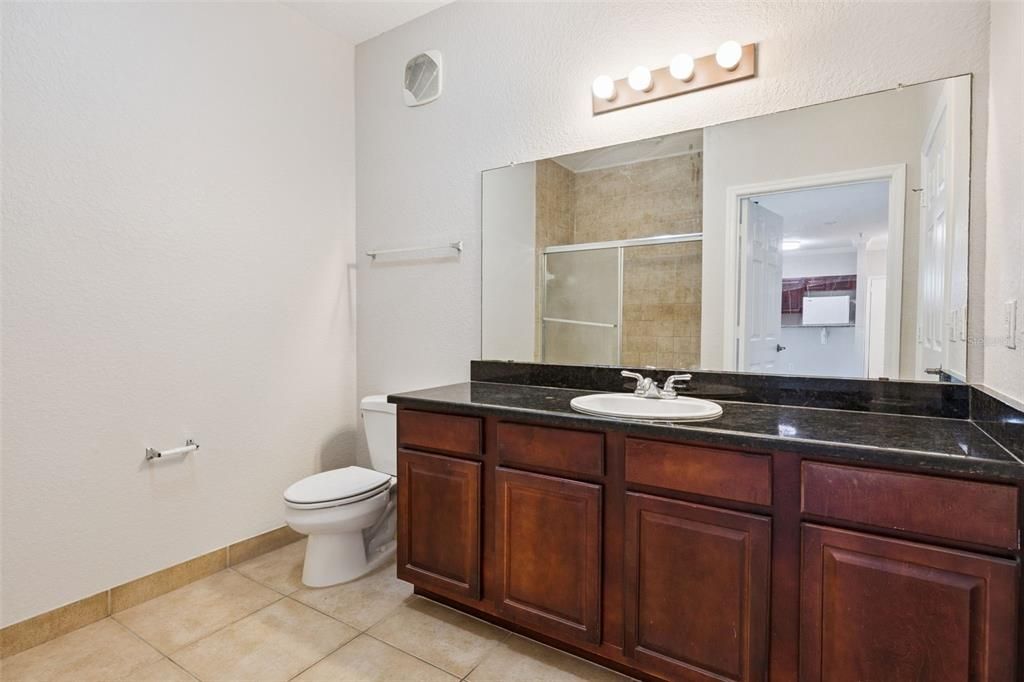 For Sale: $159,900 (2 beds, 2 baths, 1134 Square Feet)