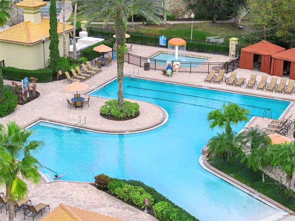 For Sale: $159,900 (2 beds, 2 baths, 1134 Square Feet)