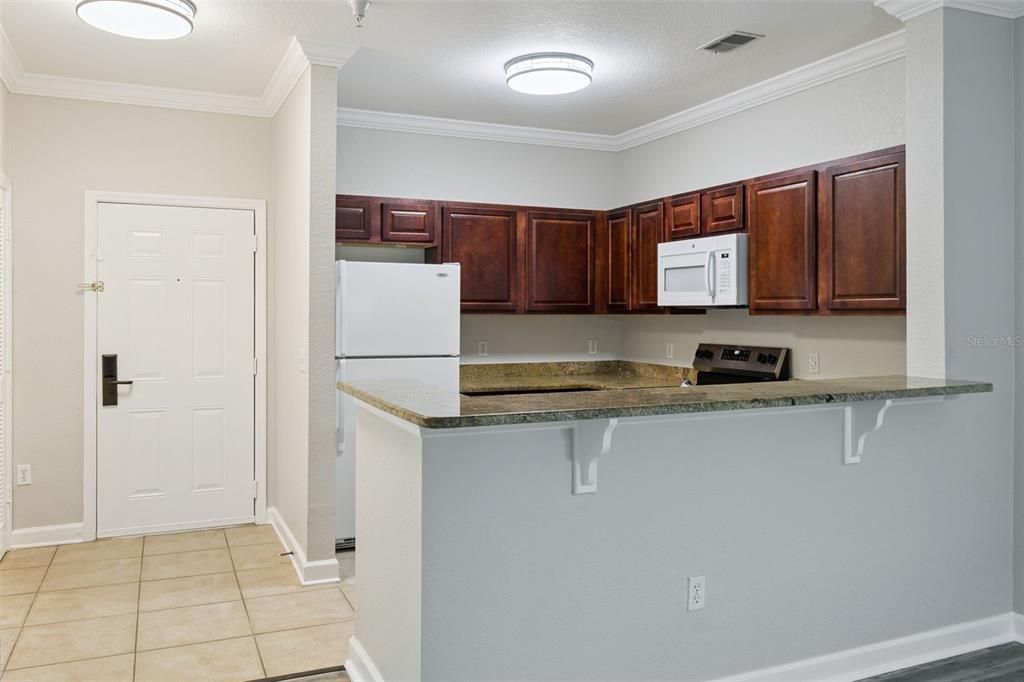 For Sale: $159,900 (2 beds, 2 baths, 1134 Square Feet)