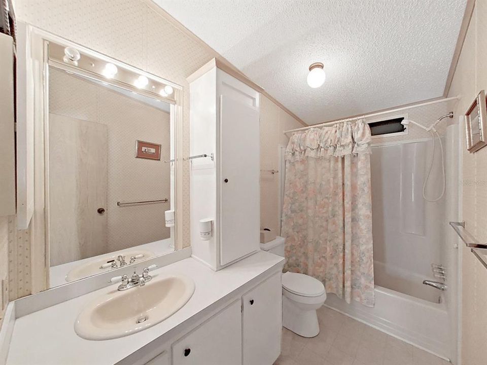 En Venta: $151,000 (2 camas, 2 baños, 1568 Pies cuadrados)