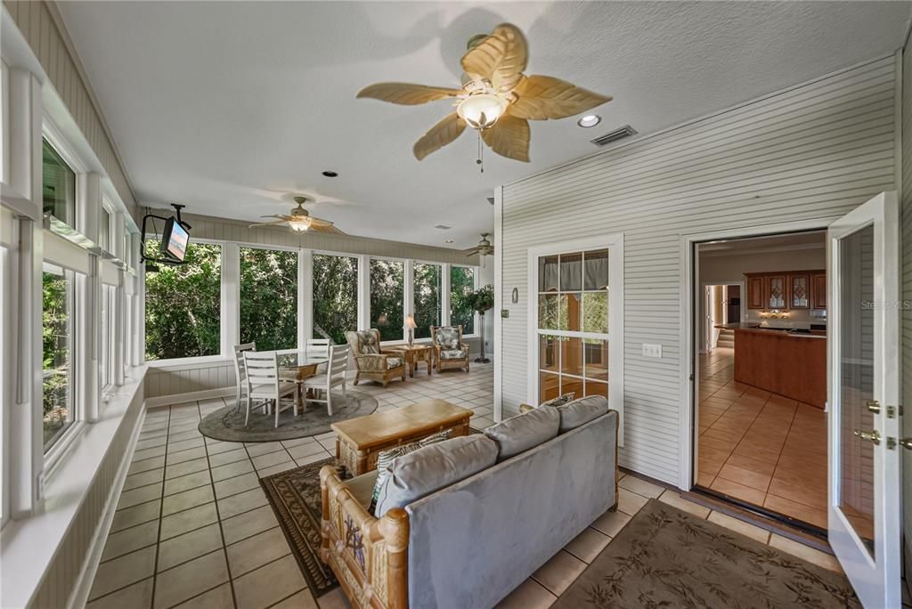 На продажу: $1,250,000 (4 спален, 3 ванн, 3893 Квадратных фут)