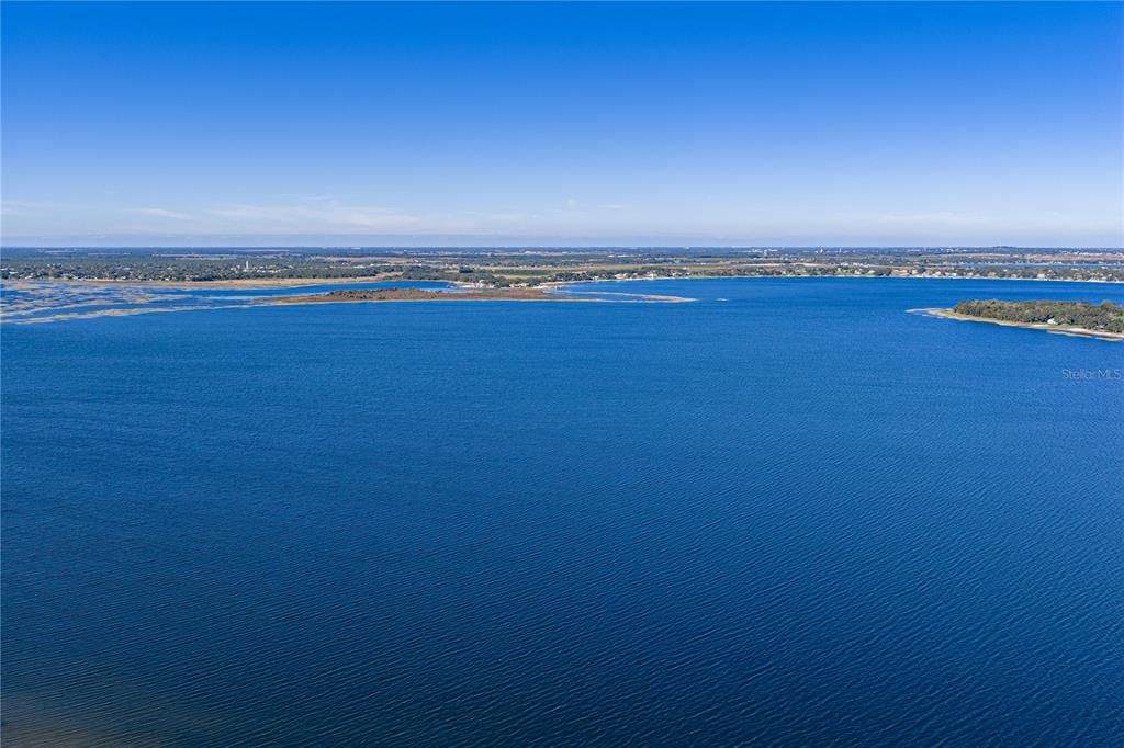 На продажу: $1,250,000 (4 спален, 3 ванн, 3893 Квадратных фут)