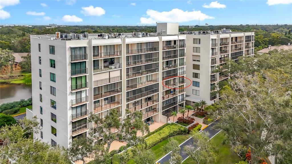 На продажу: $369,000 (2 спален, 2 ванн, 1385 Квадратных фут)