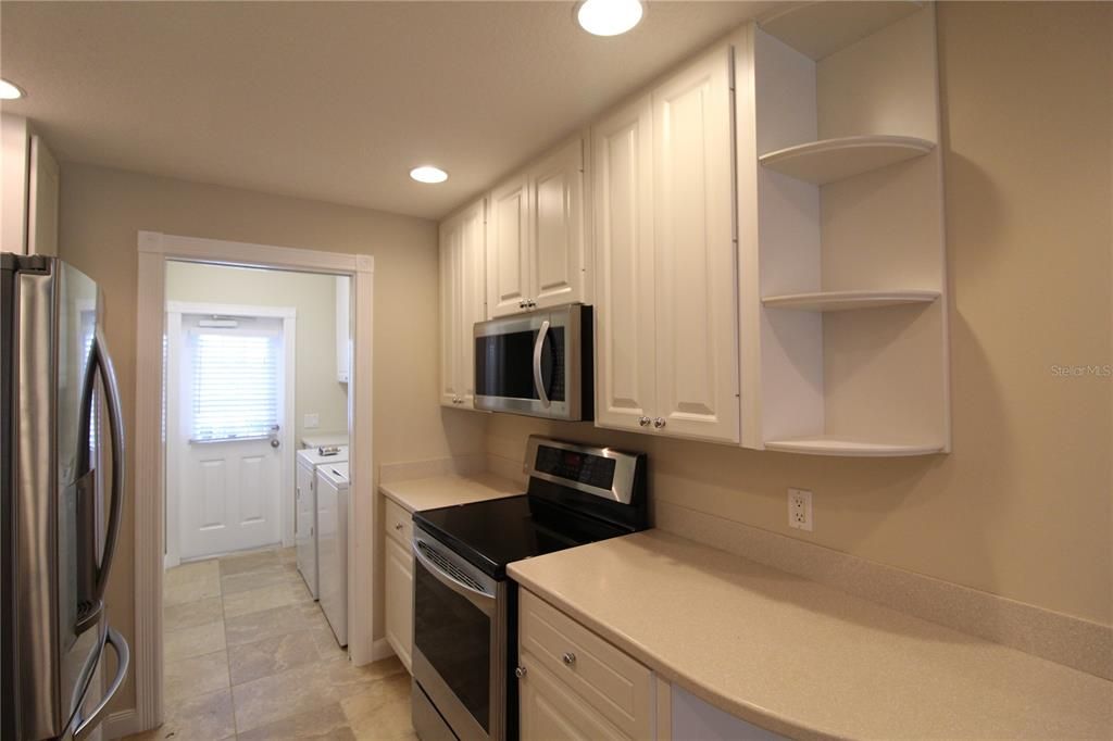 出租: $2,299 (3 贝兹, 2 浴室, 1652 平方英尺)