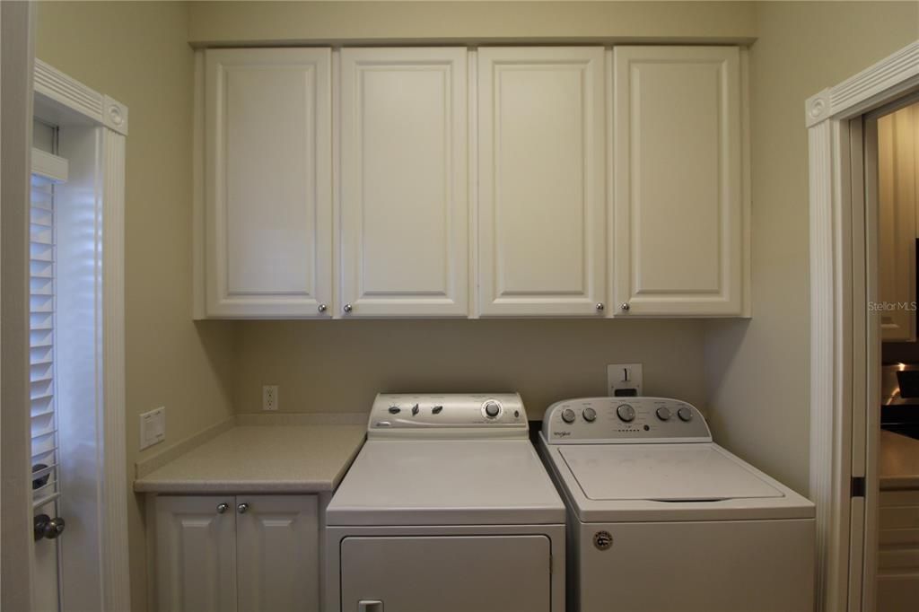 出租: $2,299 (3 贝兹, 2 浴室, 1652 平方英尺)