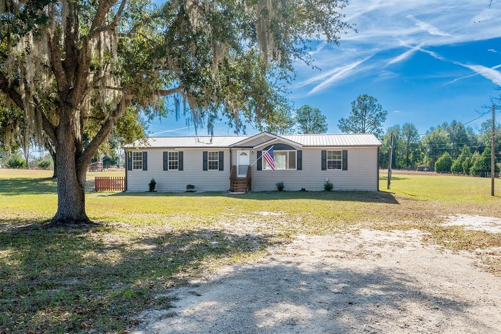 На продажу: $269,000 (3 спален, 2 ванн, 1440 Квадратных фут)