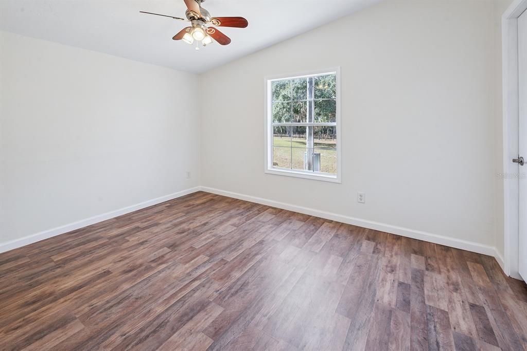 На продажу: $269,000 (3 спален, 2 ванн, 1440 Квадратных фут)