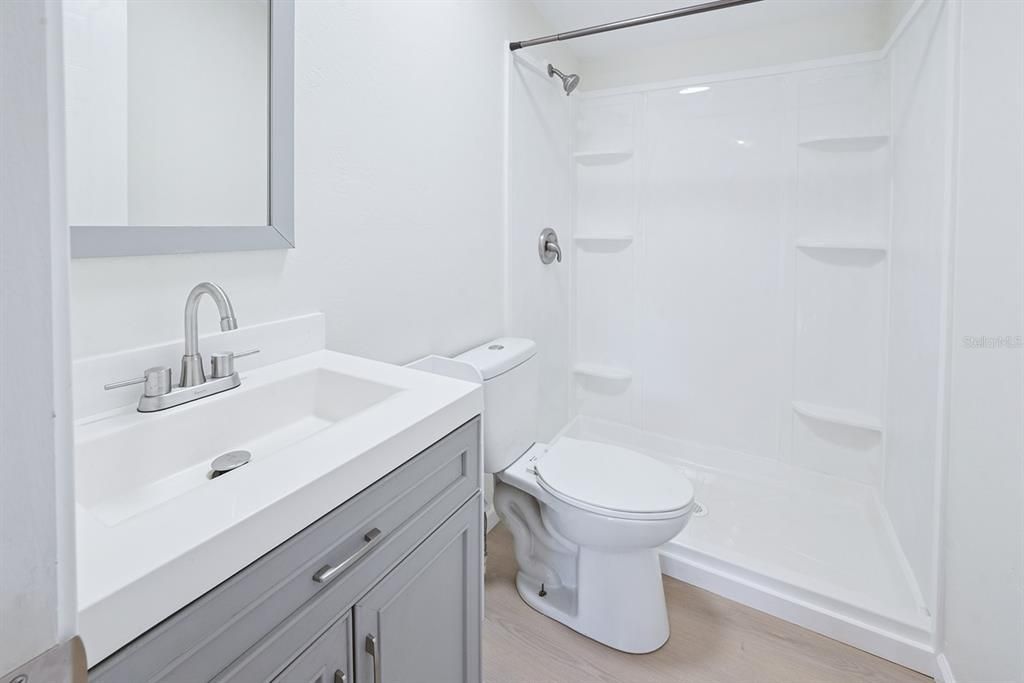 На продажу: $269,000 (3 спален, 2 ванн, 1440 Квадратных фут)