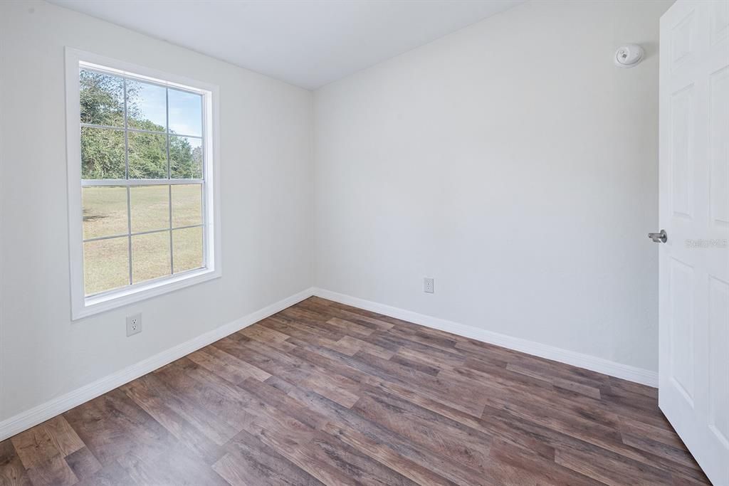 На продажу: $269,000 (3 спален, 2 ванн, 1440 Квадратных фут)