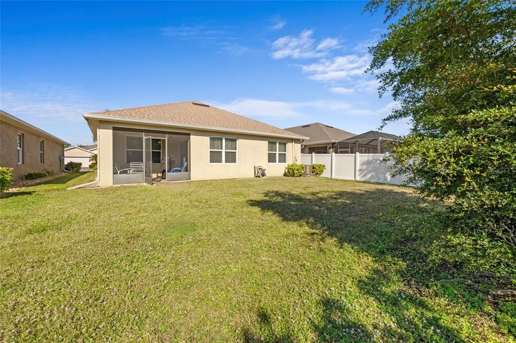 For Sale: $350,000 (3 beds, 2 baths, 1676 Square Feet)