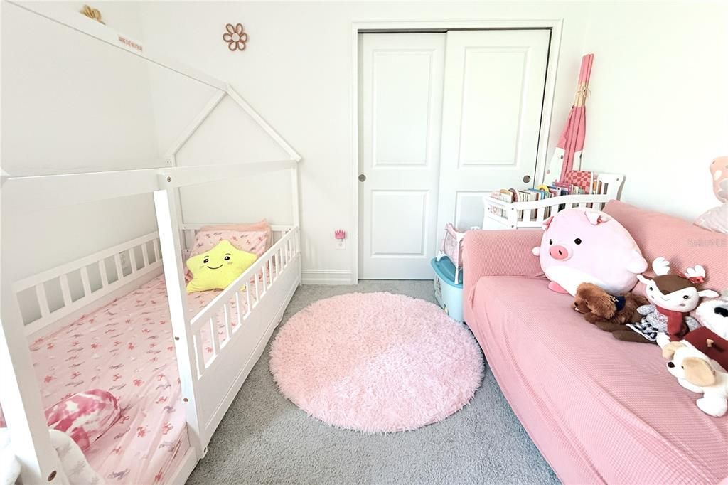 На продажу: $649,900 (4 спален, 3 ванн, 2071 Квадратных фут)