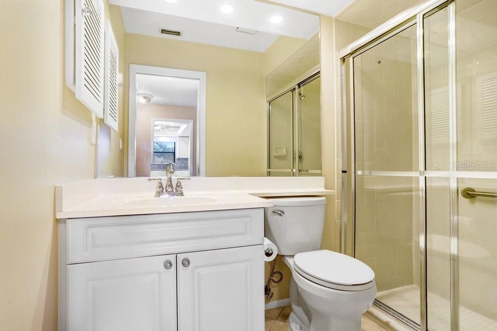 For Sale: $325,000 (2 beds, 2 baths, 1451 Square Feet)