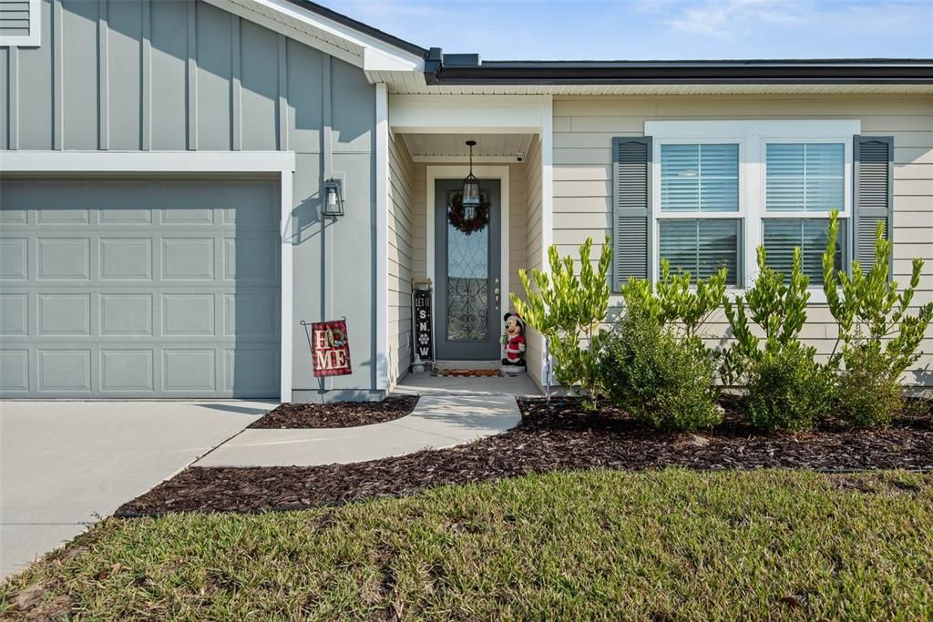 For Rent: $3,100 (4 beds, 3 baths, 2066 Square Feet)