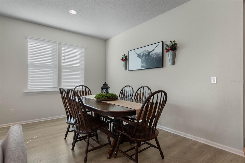 For Rent: $3,100 (4 beds, 3 baths, 2066 Square Feet)