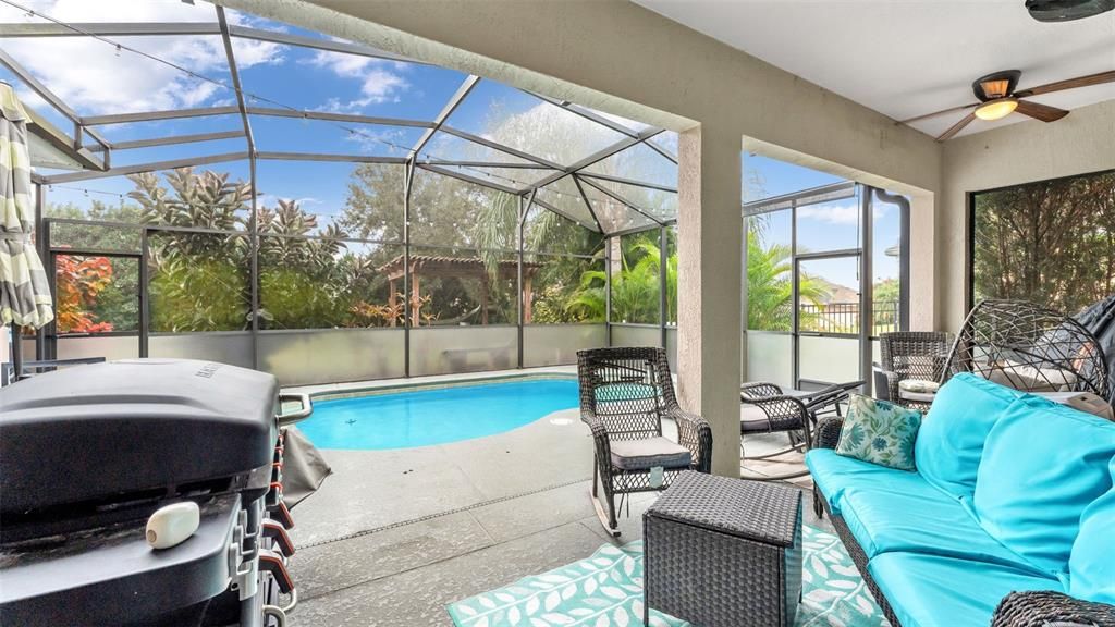 待售: $499,999 (4 贝兹, 3 浴室, 2339 平方英尺)