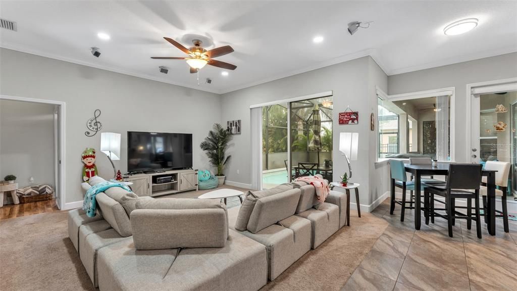 待售: $499,999 (4 贝兹, 3 浴室, 2339 平方英尺)