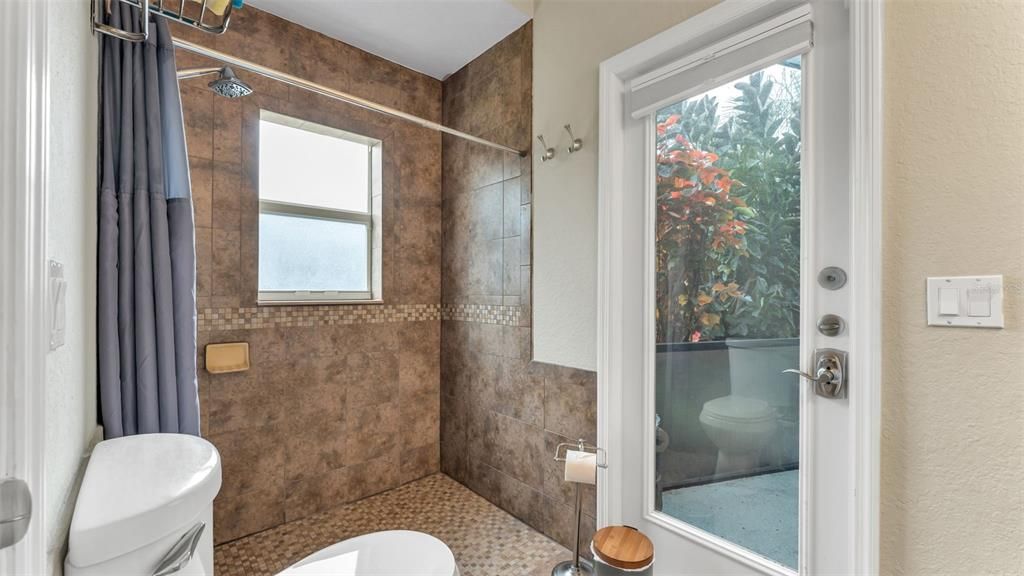 待售: $499,999 (4 贝兹, 3 浴室, 2339 平方英尺)