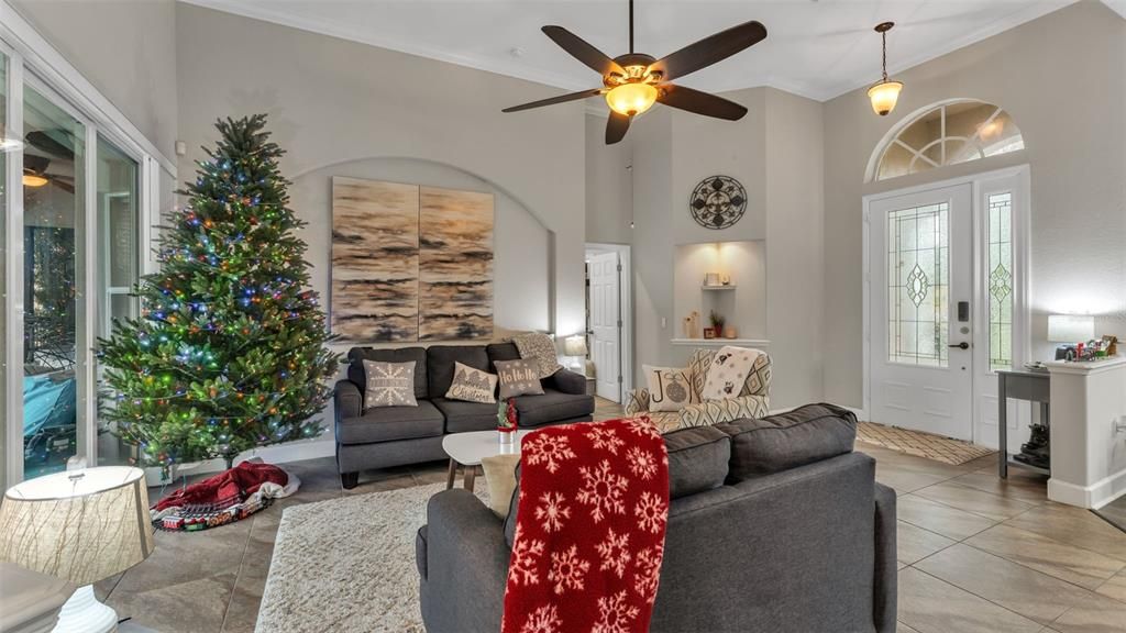 待售: $499,999 (4 贝兹, 3 浴室, 2339 平方英尺)