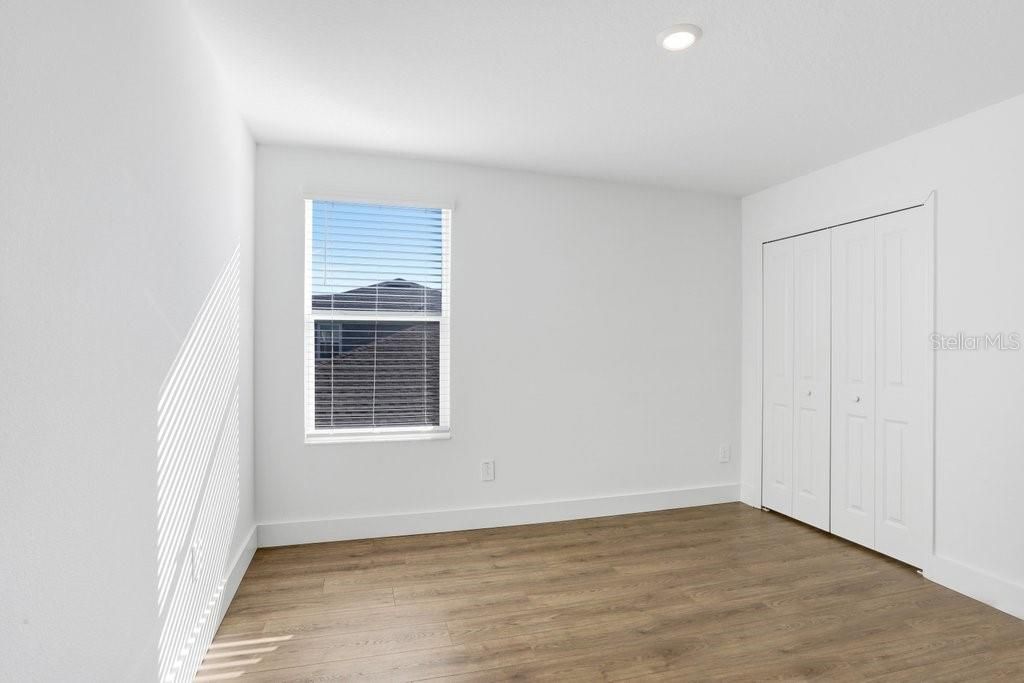 For Sale: $595,000 (6 beds, 3 baths, 3092 Square Feet)