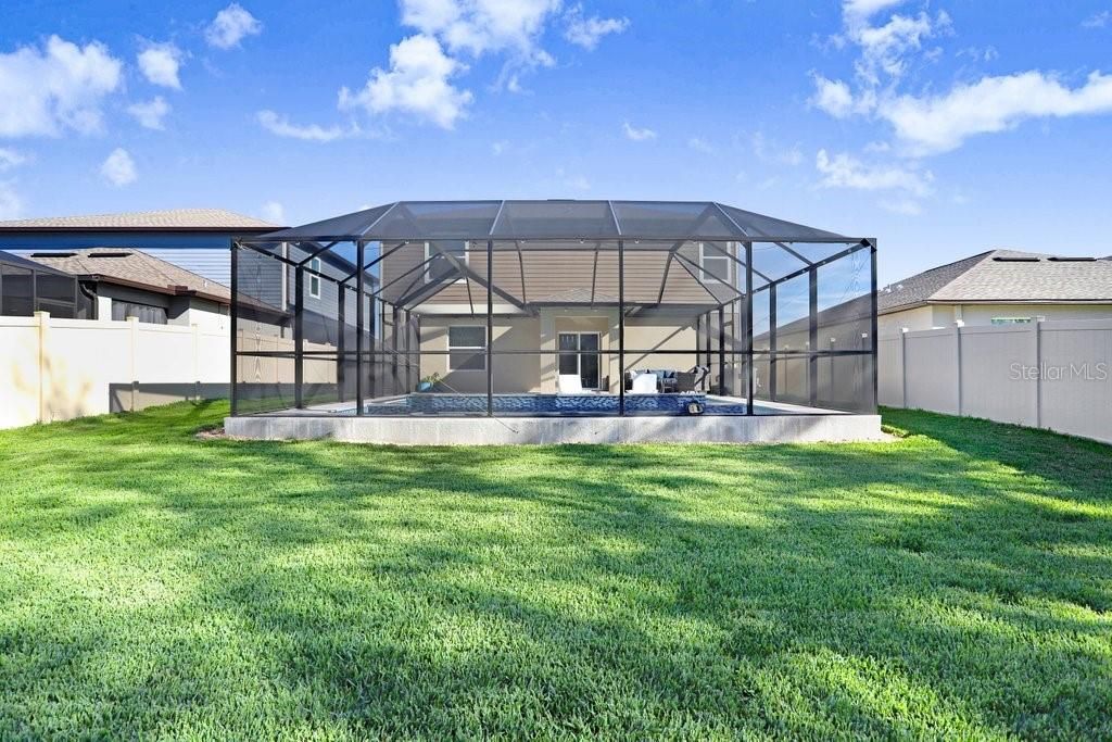 For Sale: $595,000 (6 beds, 3 baths, 3092 Square Feet)