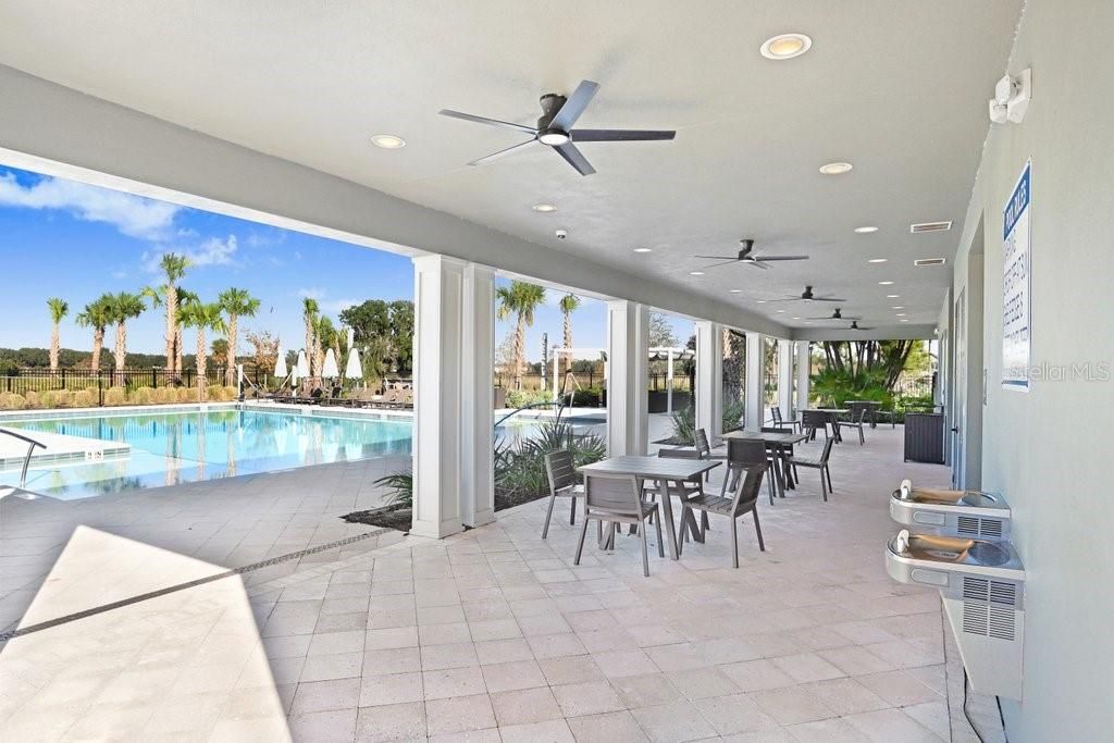 For Sale: $595,000 (6 beds, 3 baths, 3092 Square Feet)