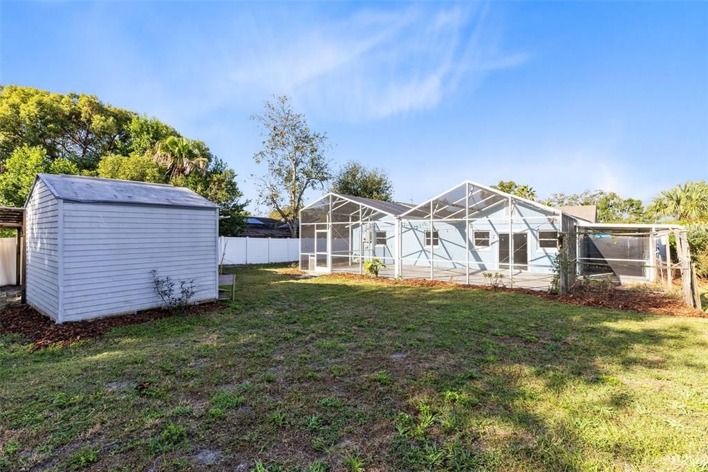 Activo con contrato: $364,000 (4 camas, 2 baños, 1535 Pies cuadrados)