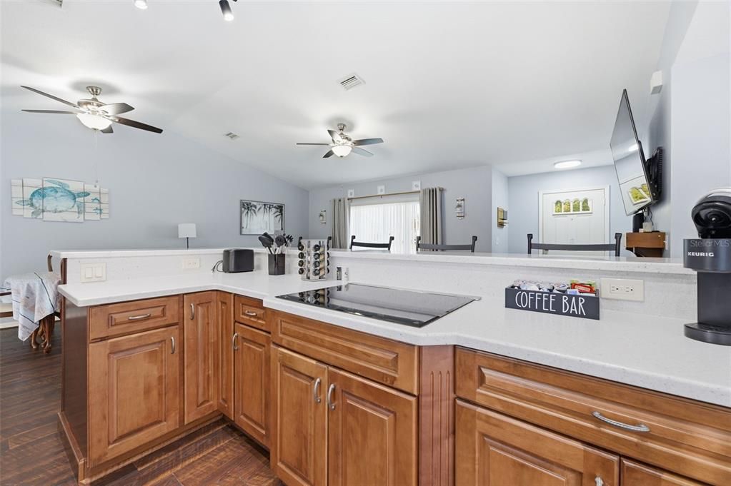 For Sale: $399,900 (3 beds, 2 baths, 1557 Square Feet)
