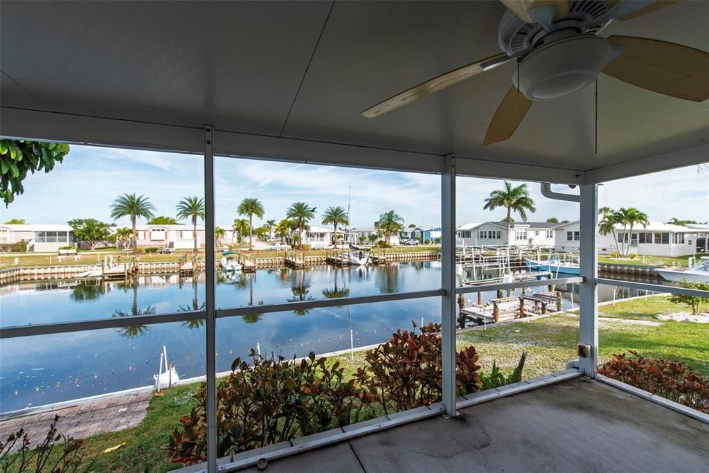 En Venta: $399,900 (4 camas, 2 baños, 2077 Pies cuadrados)