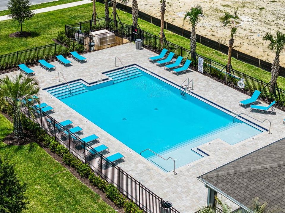 En Venta: $350,990 (3 camas, 2 baños, 1530 Pies cuadrados)