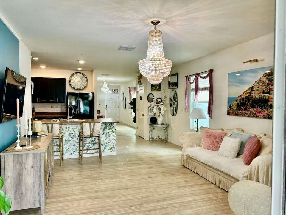 待售: $285,800 (3 贝兹, 2 浴室, 1516 平方英尺)