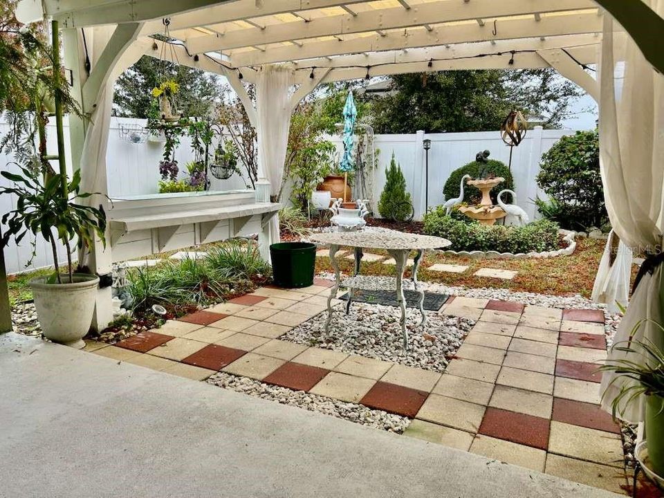 待售: $285,800 (3 贝兹, 2 浴室, 1516 平方英尺)