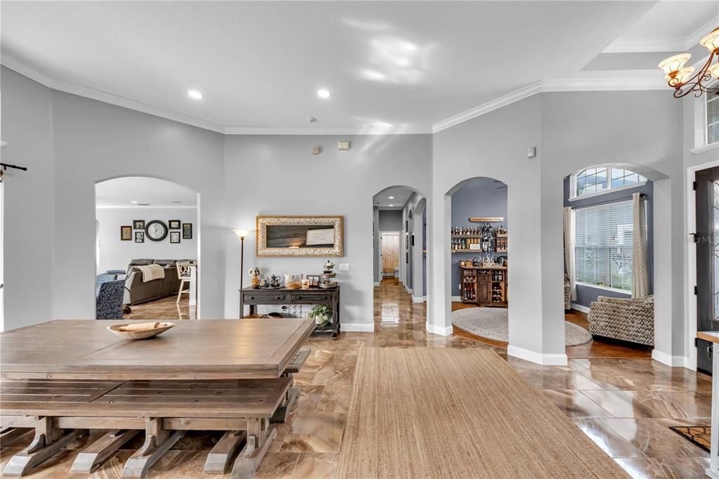 En Venta: $725,000 (4 camas, 3 baños, 2973 Pies cuadrados)