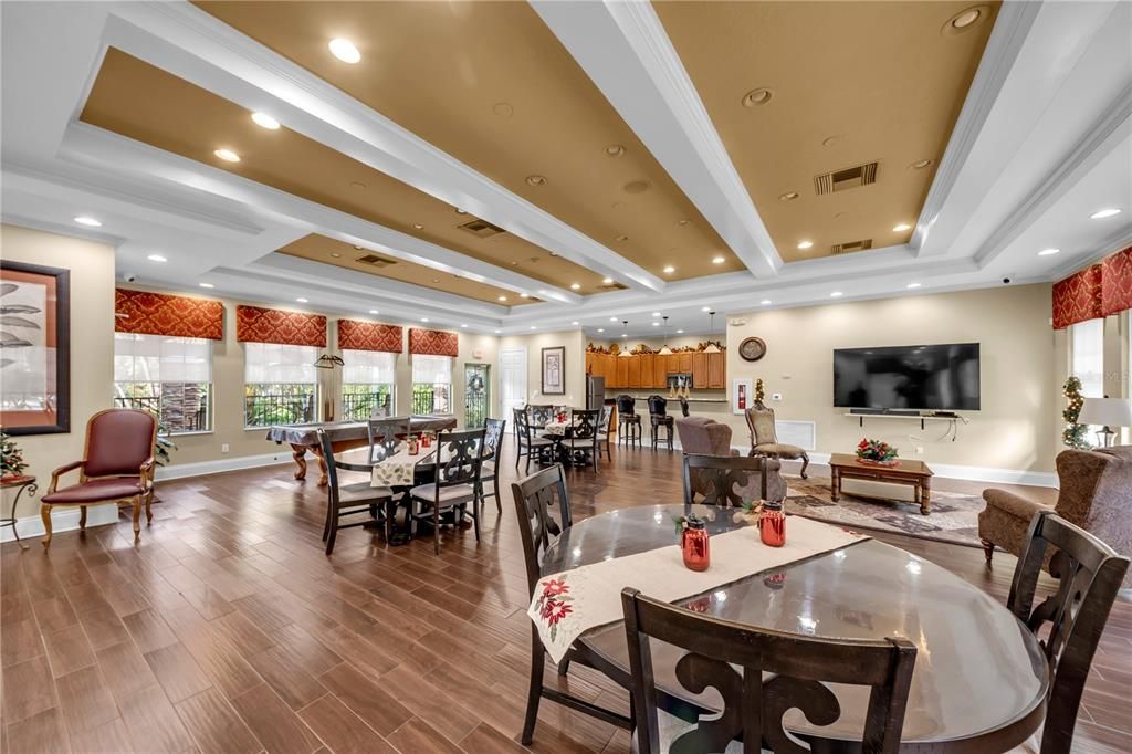 En Venta: $725,000 (4 camas, 3 baños, 2973 Pies cuadrados)