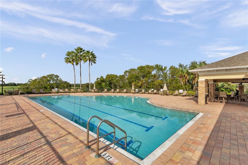 En Venta: $725,000 (4 camas, 3 baños, 2973 Pies cuadrados)