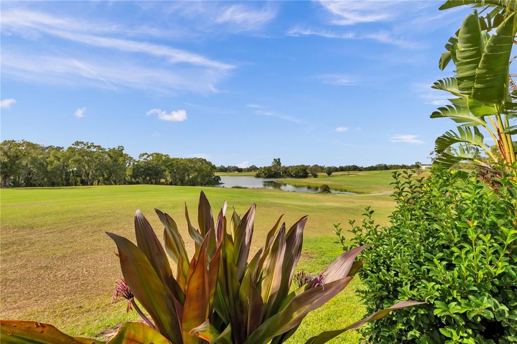 En Venta: $725,000 (4 camas, 3 baños, 2973 Pies cuadrados)