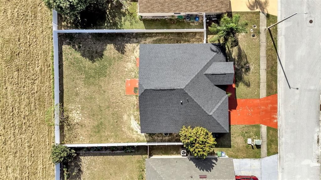 En Venta: $325,000 (3 camas, 2 baños, 2043 Pies cuadrados)