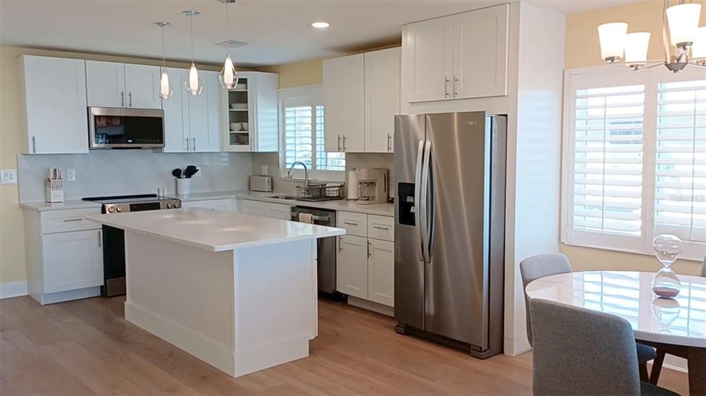 For Rent: $5,000 (2 beds, 2 baths, 1377 Square Feet)