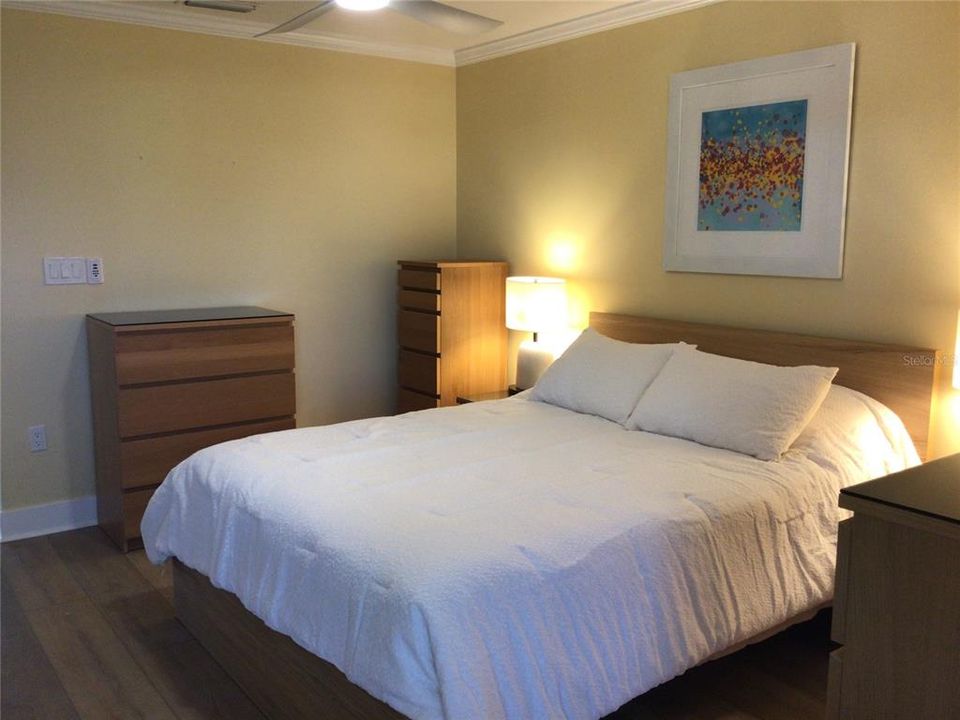 For Rent: $5,000 (2 beds, 2 baths, 1377 Square Feet)