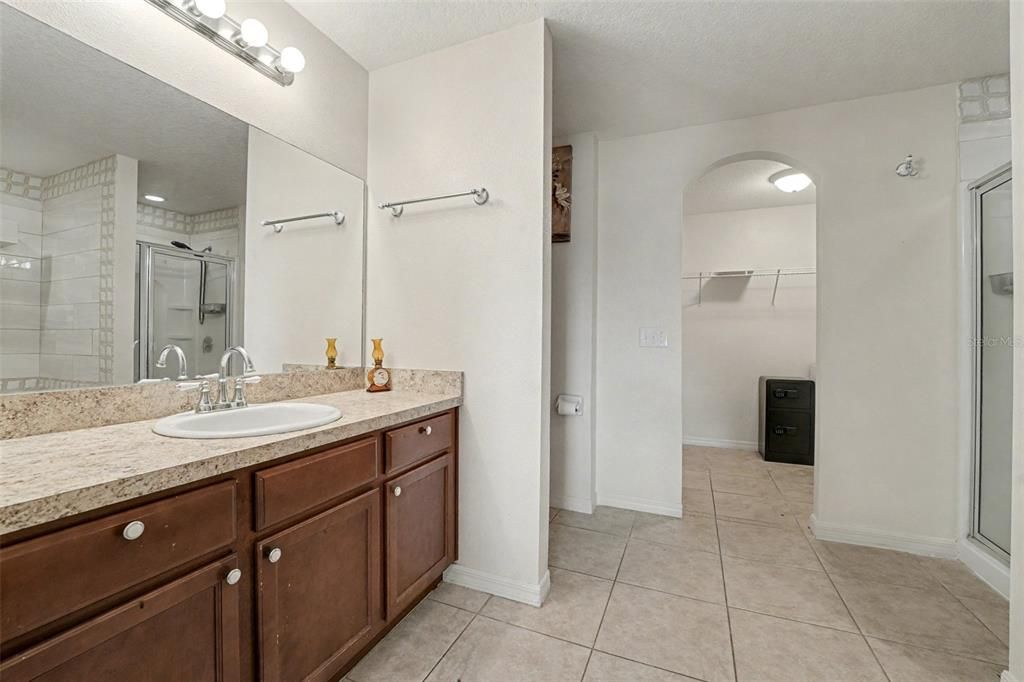 En Venta: $309,990 (3 camas, 2 baños, 1609 Pies cuadrados)