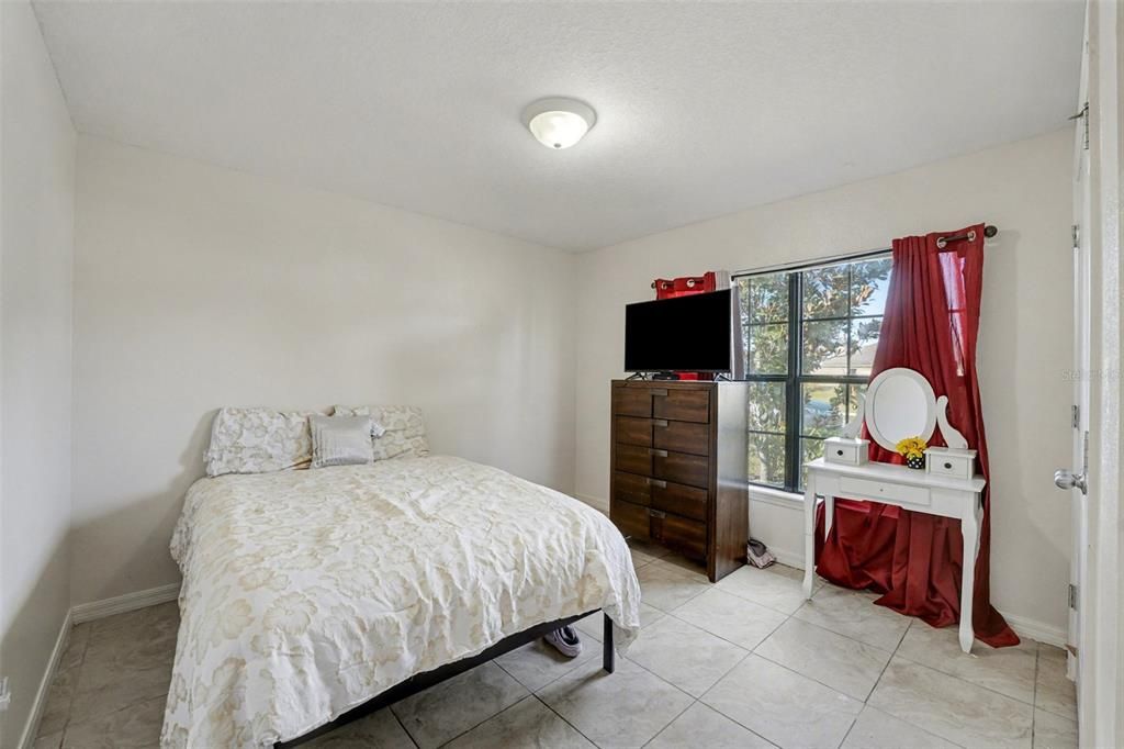 En Venta: $309,990 (3 camas, 2 baños, 1609 Pies cuadrados)