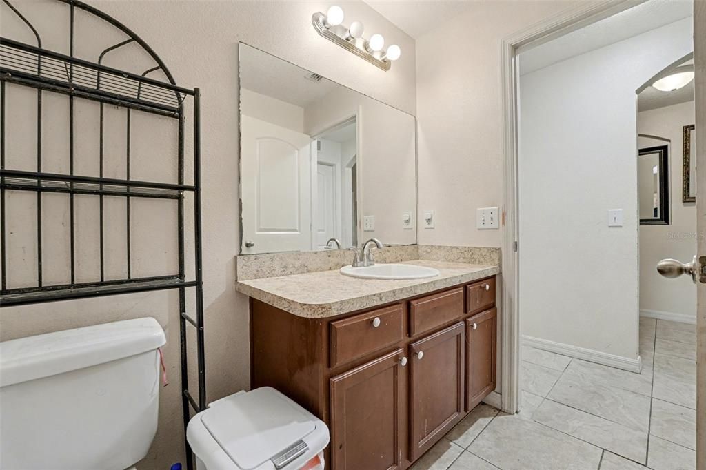 En Venta: $309,990 (3 camas, 2 baños, 1609 Pies cuadrados)