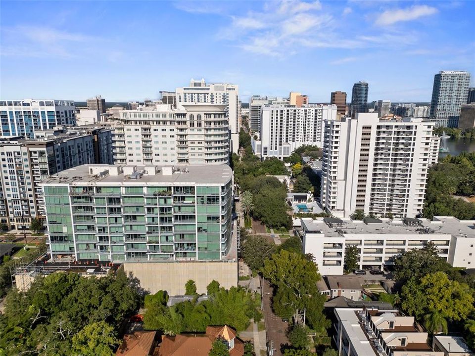 出租: $1,800 (1 贝兹, 1 浴室, 644 平方英尺)