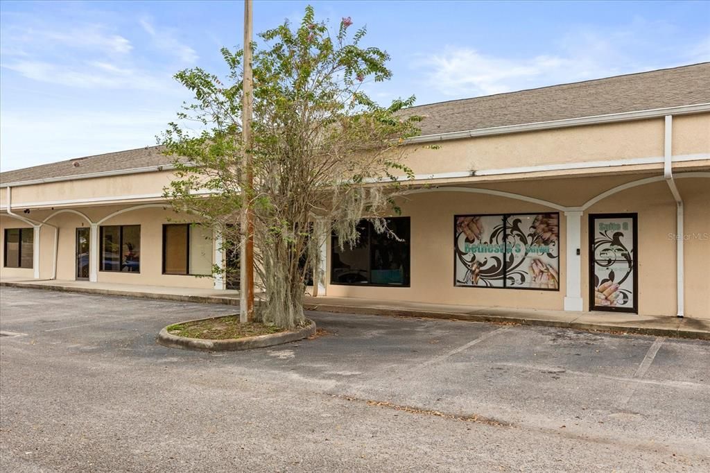 На продажу: $270,000 (0 спален, 0 ванн, 1227 Квадратных фут)