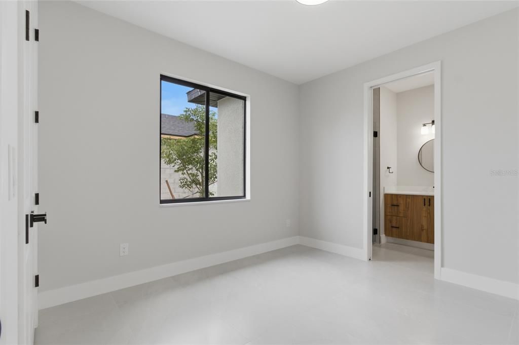 На продажу: $925,000 (3 спален, 3 ванн, 2014 Квадратных фут)