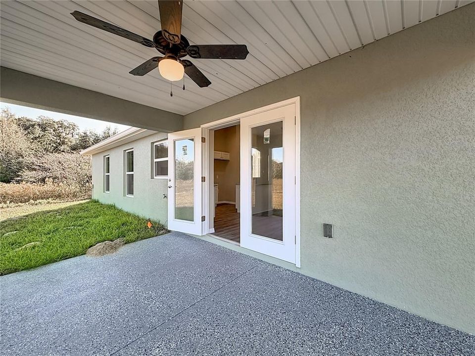 For Sale: $275,000 (3 beds, 2 baths, 1421 Square Feet)