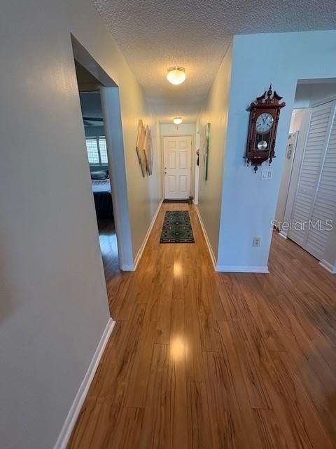 В аренду: $1,850 (1 спален, 1 ванн, 1060 Квадратных фут)