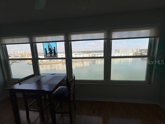 В аренду: $1,850 (1 спален, 1 ванн, 1060 Квадратных фут)