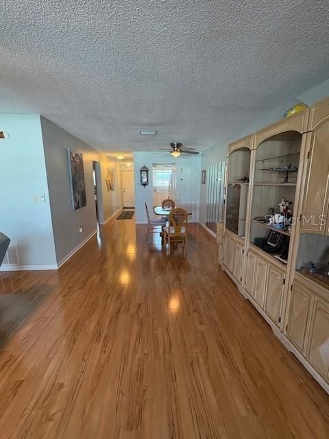 В аренду: $1,850 (1 спален, 1 ванн, 1060 Квадратных фут)