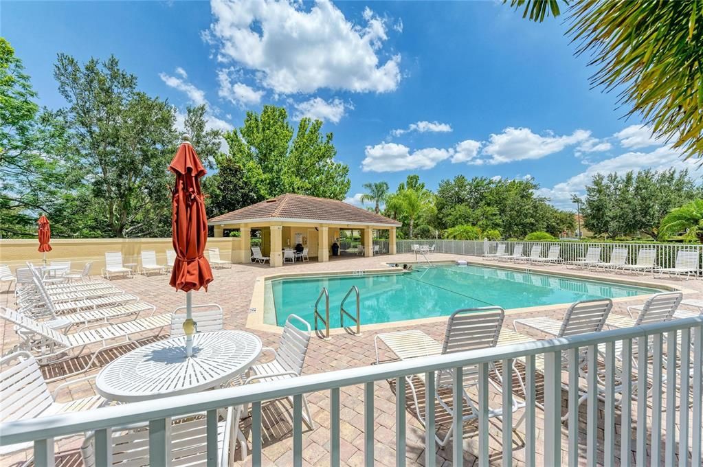 For Sale: $379,000 (3 beds, 2 baths, 1661 Square Feet)