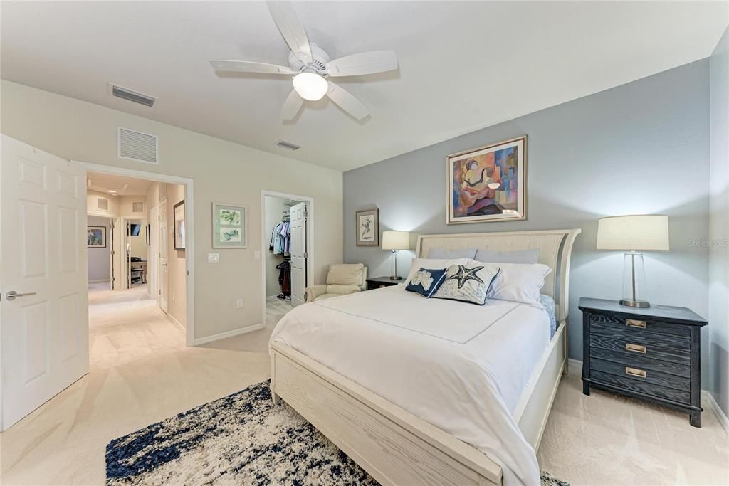 For Sale: $379,000 (3 beds, 2 baths, 1661 Square Feet)